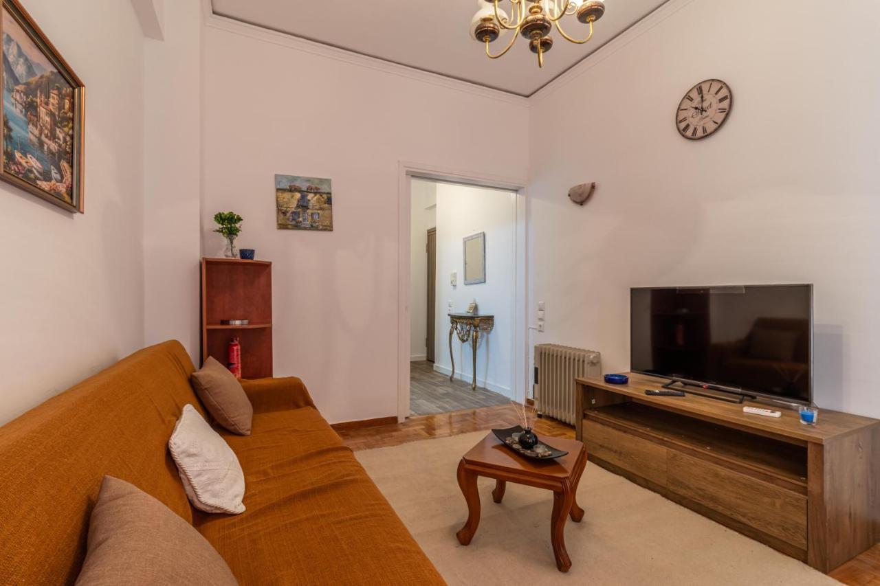 Studio Melange In Loutraki Dt Extérieur photo